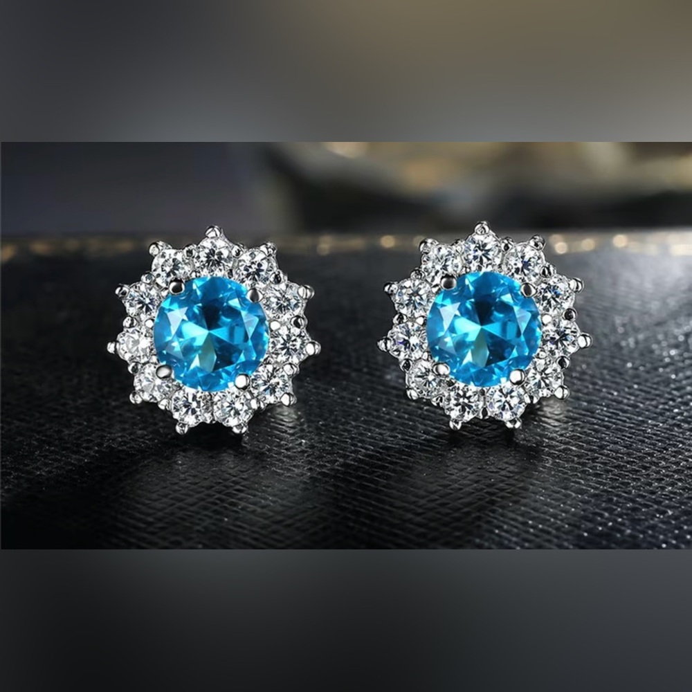Aqua Blue (Sunflower) Halo Stud Earrings